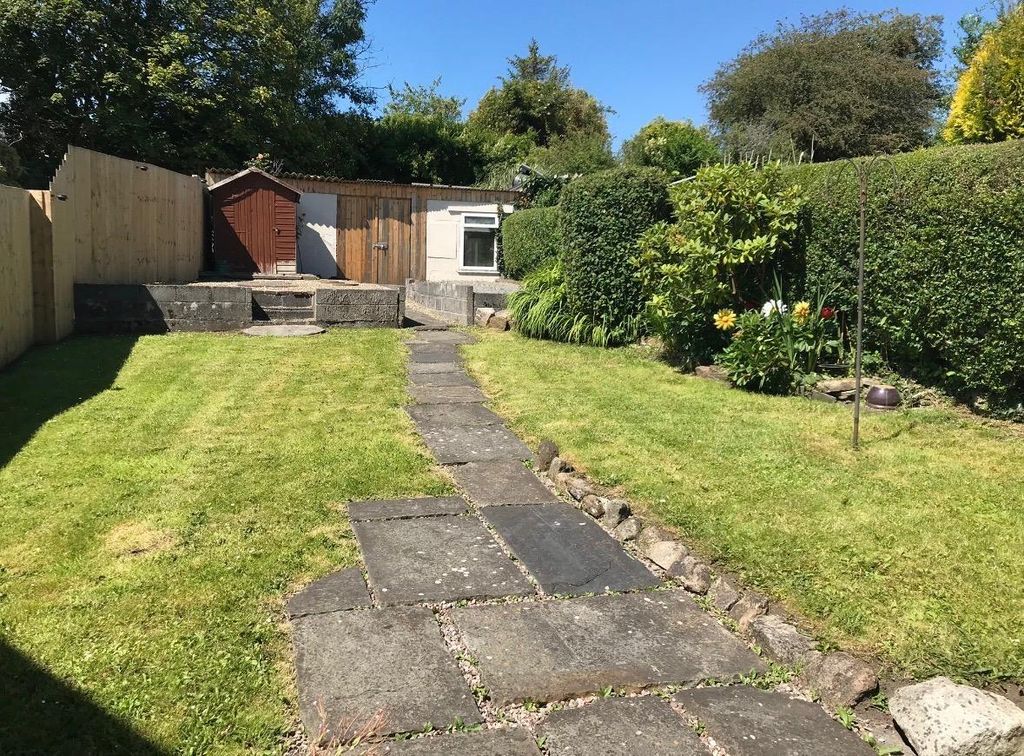 Property photo 2 of 16 Externally