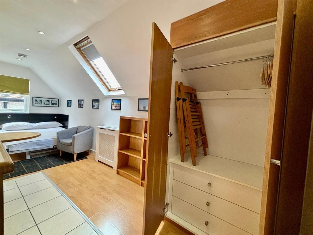 Property photo 3 of 25 Whatsapp Image 2026-04-17 At 10.12.14 (4).Jpeg