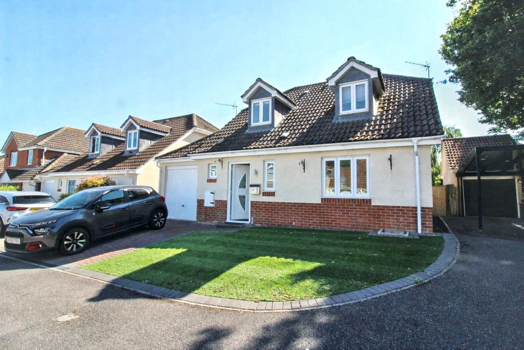 Property photo 1 of 20 Ash Gardens