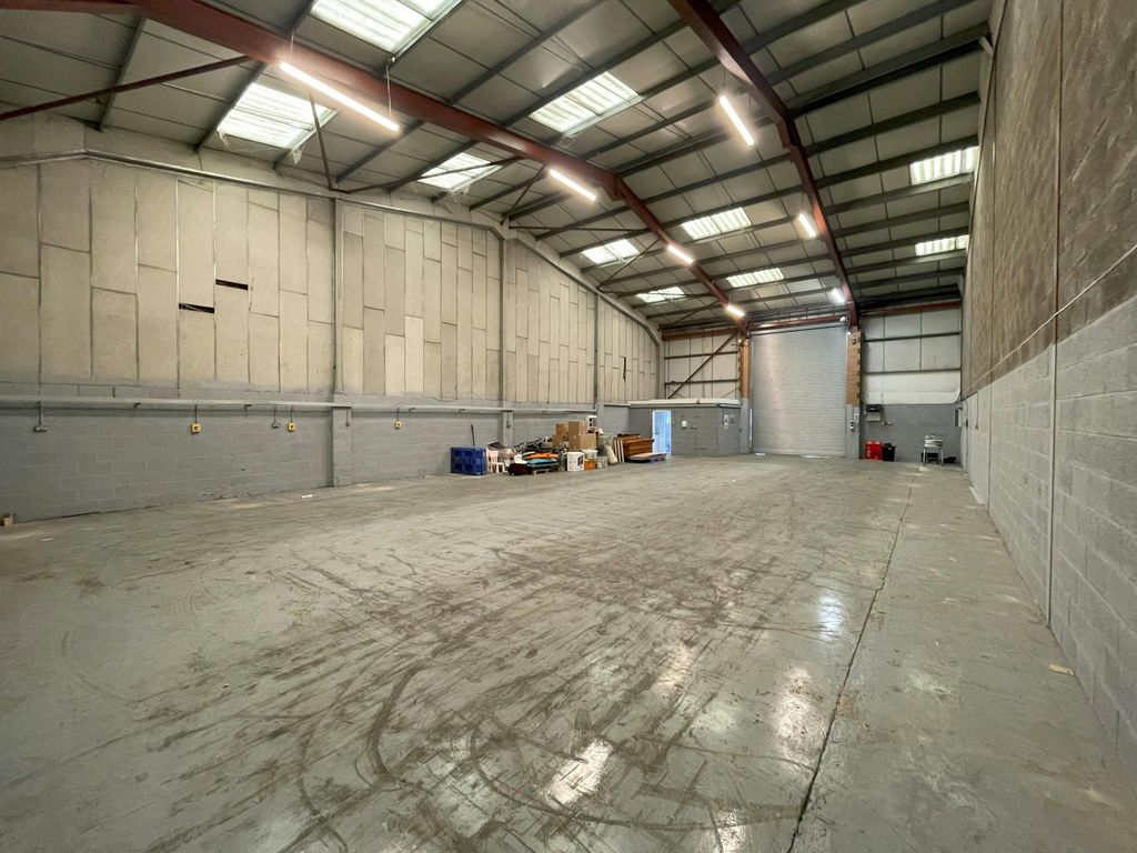 Property photo 3 of 3 Internal Unit 3.Jpeg