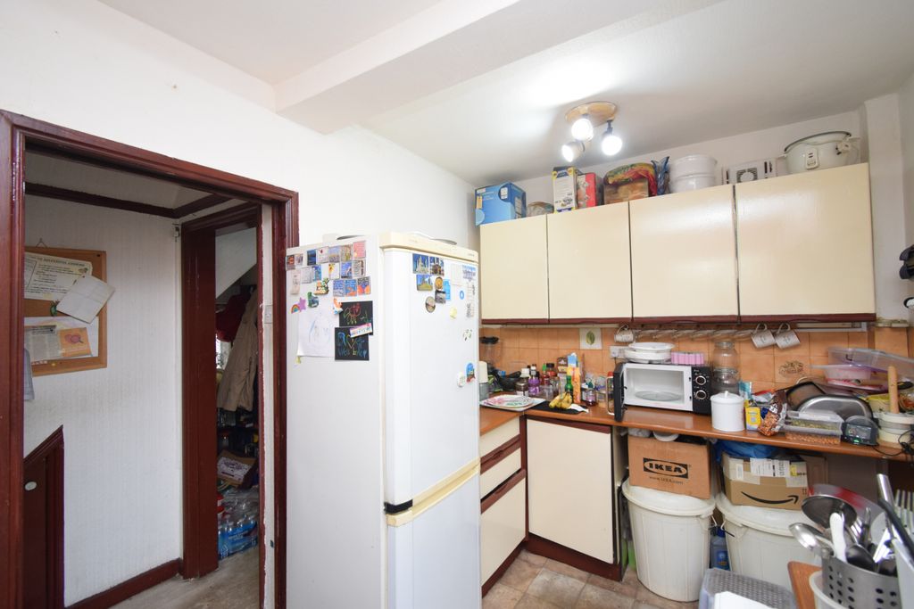 Property photo 3 of 14 Gallery