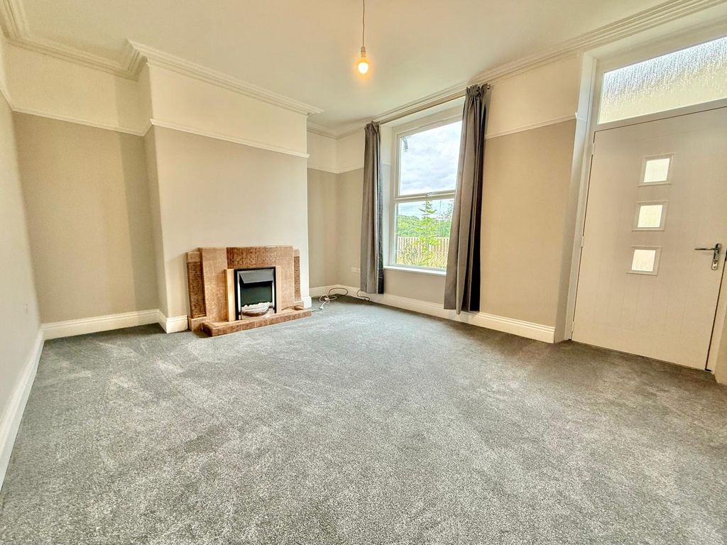 Property photo 2 of 14 Picture No. 42