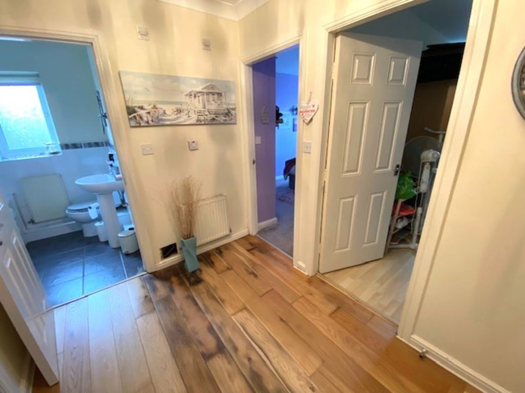 Property photo 2 of 6