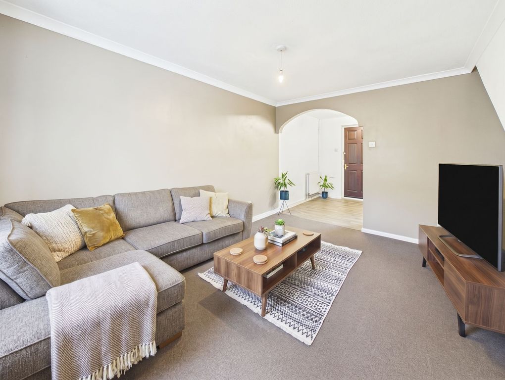 Property photo 2 of 14 Lounge (Virtually Furnishing)