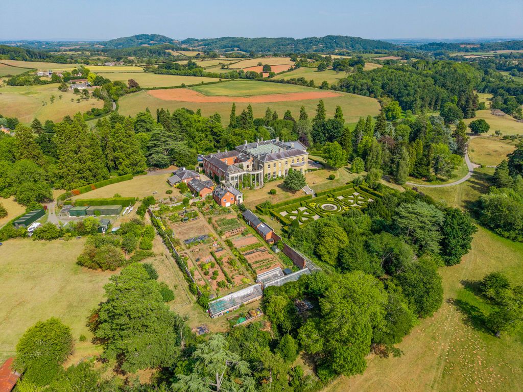 Property photo 1 of 36