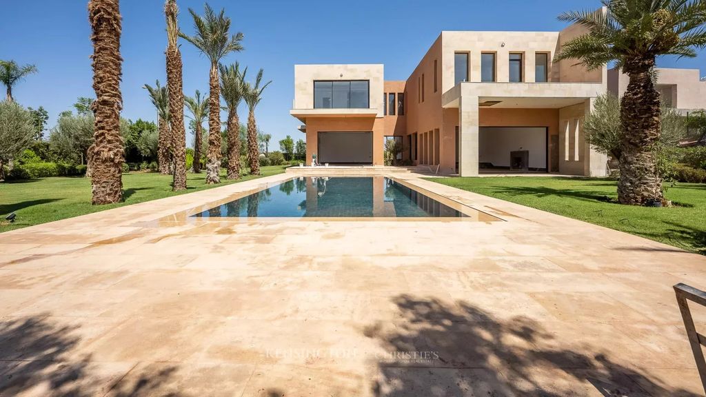 Property photo 1 of 28