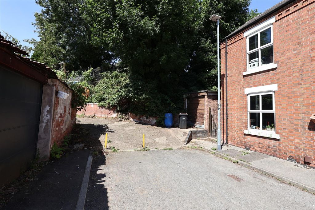 Property photo 3 of 10 Img_1447.Jpg