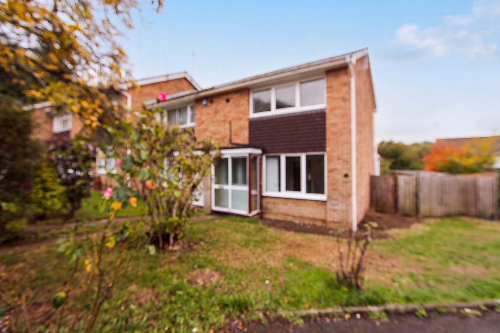 Property photo 1 of 8