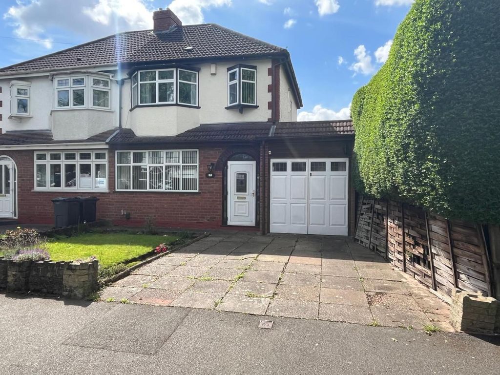 Property photo 1 of 11 7B11.Jpg