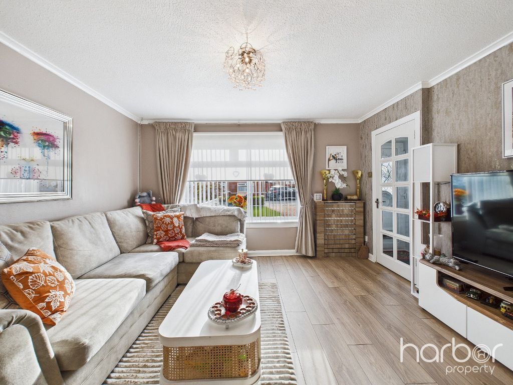 Property photo 3 of 20 4635874