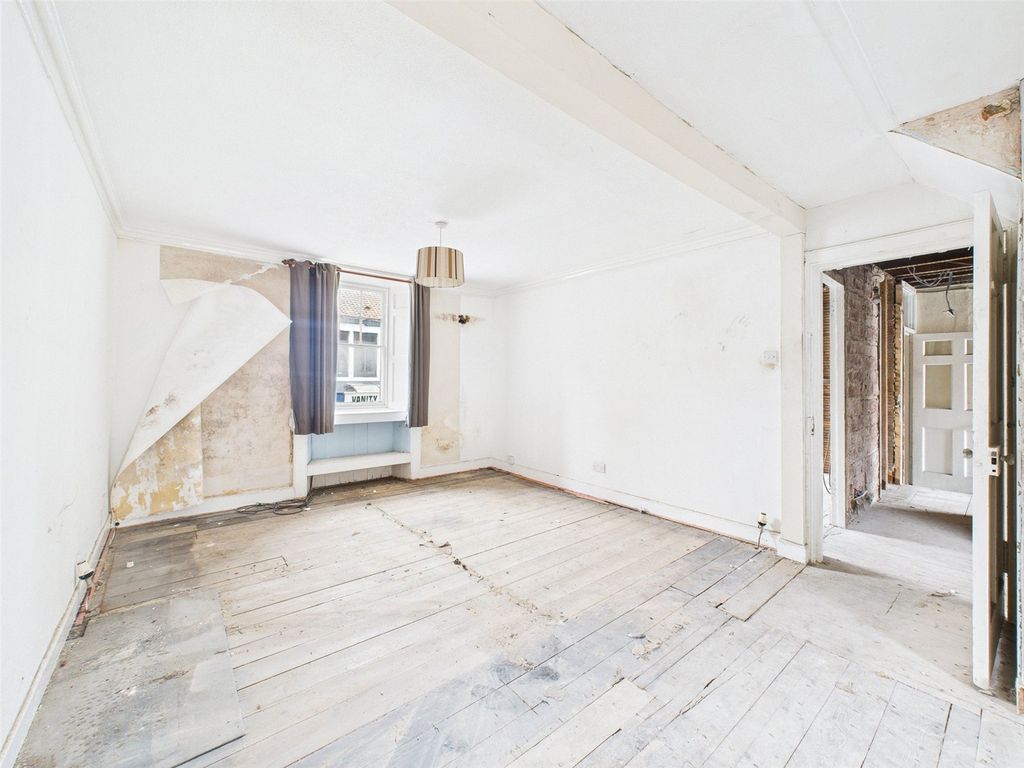 Property photo 2 of 17 Picture No. 07