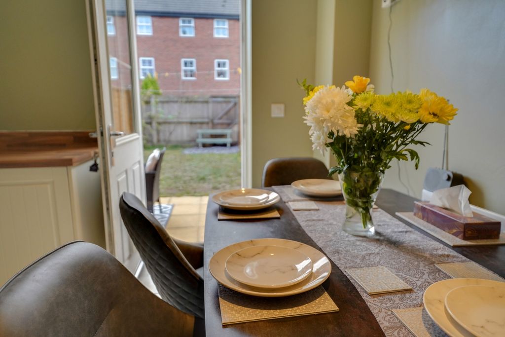 Property photo 2 of 12 Dsc04244-Dsc04248