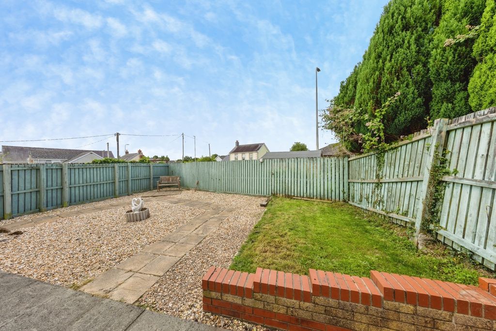 Property photo 2 of 23 Pbox-Img.Jpg