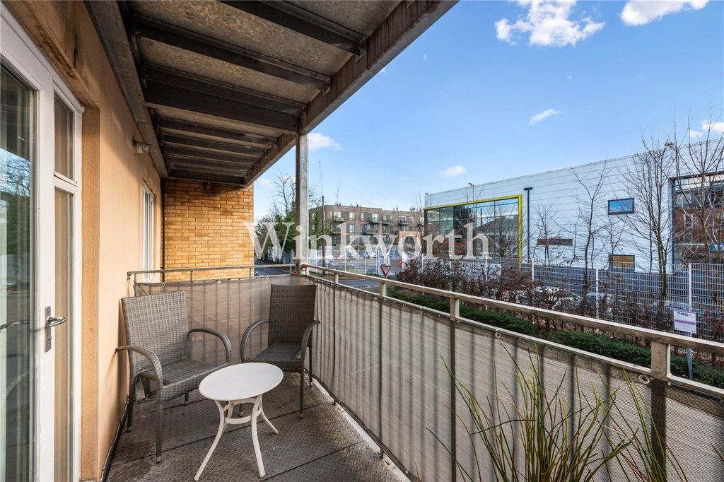 Property photo 2 of 13 Picture No. 11