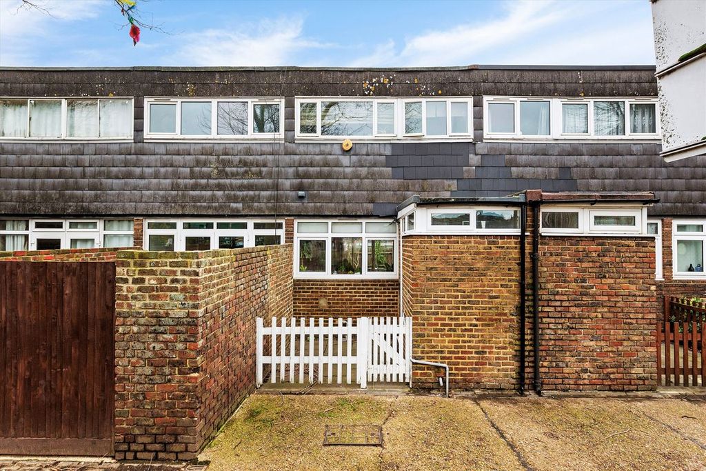 Property photo 1 of 7