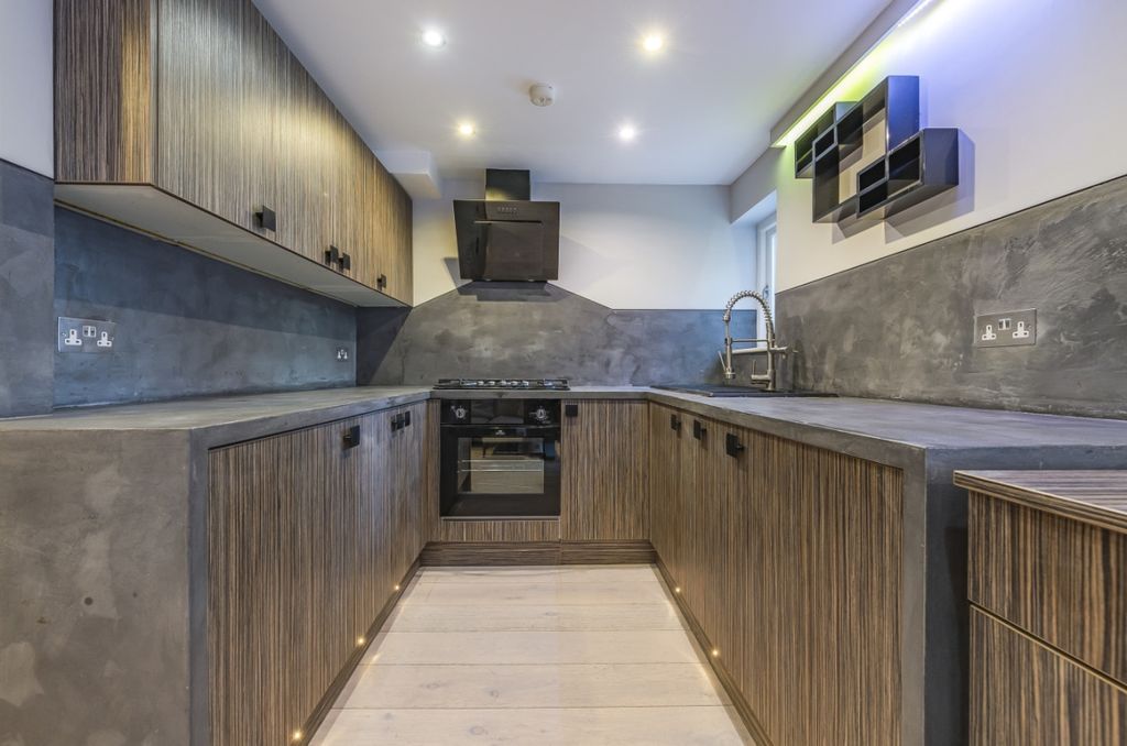 Property photo 2 of 19 589318 (5)