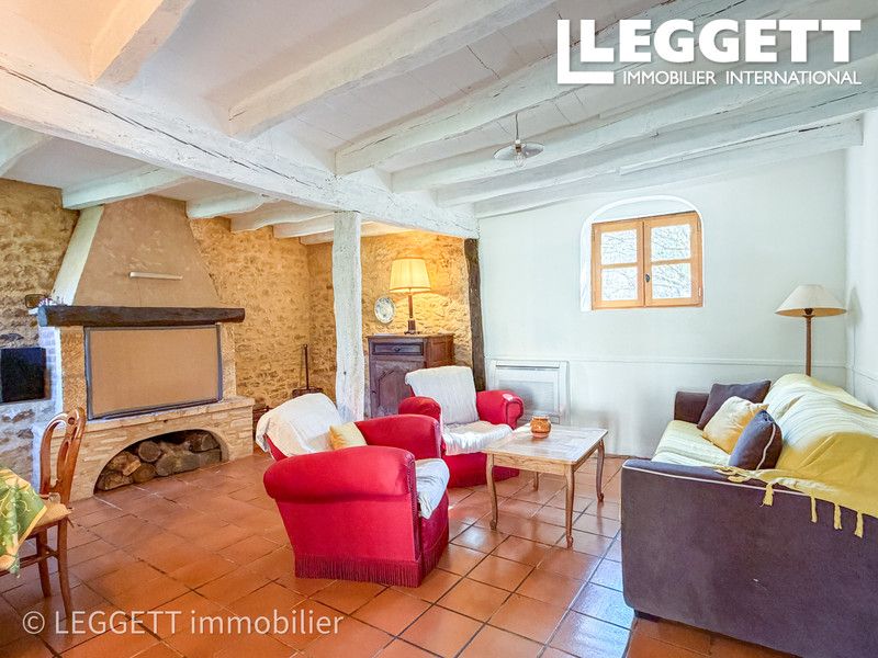 Property photo 3 of 10