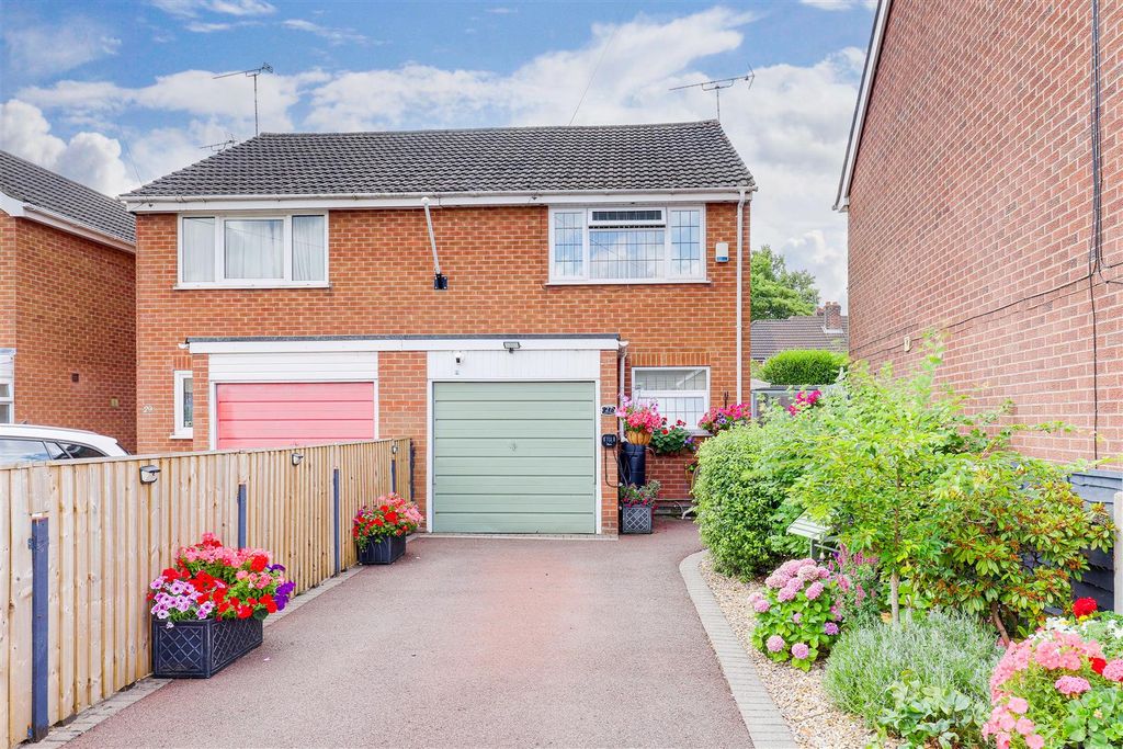 Property photo 1 of 21 2499.Jpg