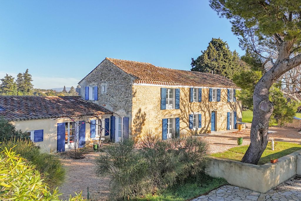 Property photo 2 of 22