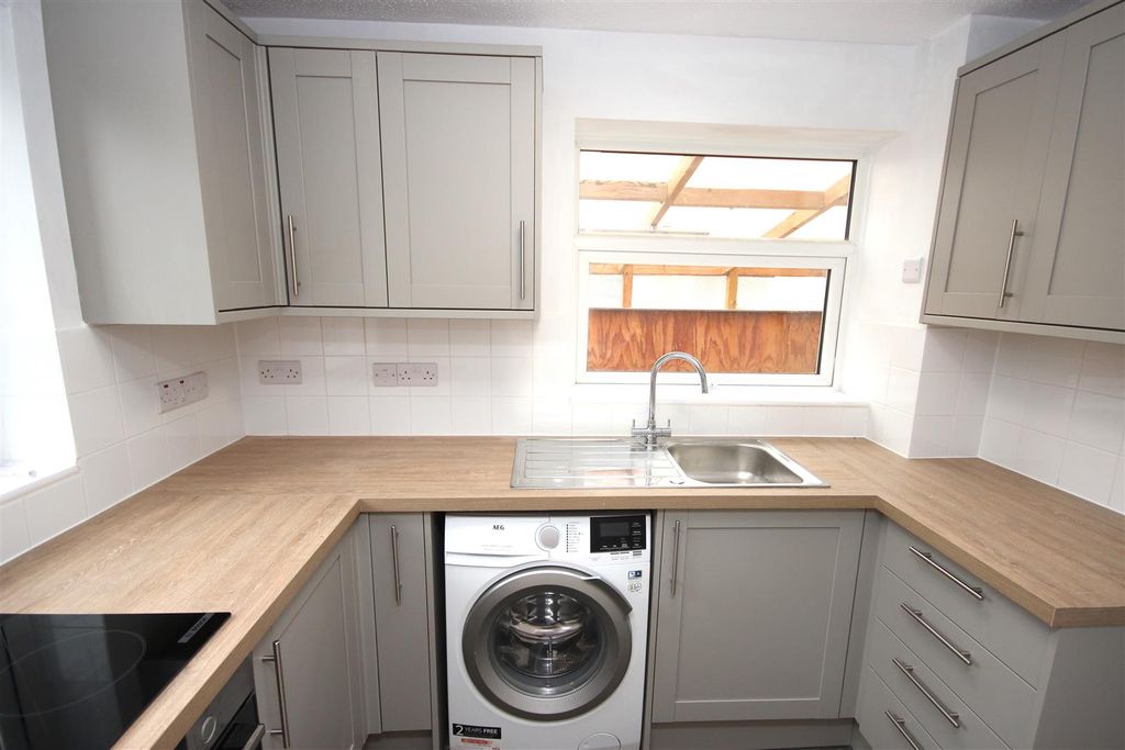 Property photo 3 of 10 Img_5552.Jpg