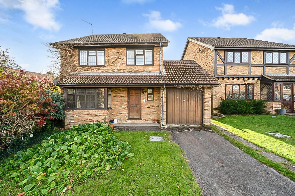 Property photo 1 of 21 Front Aspect