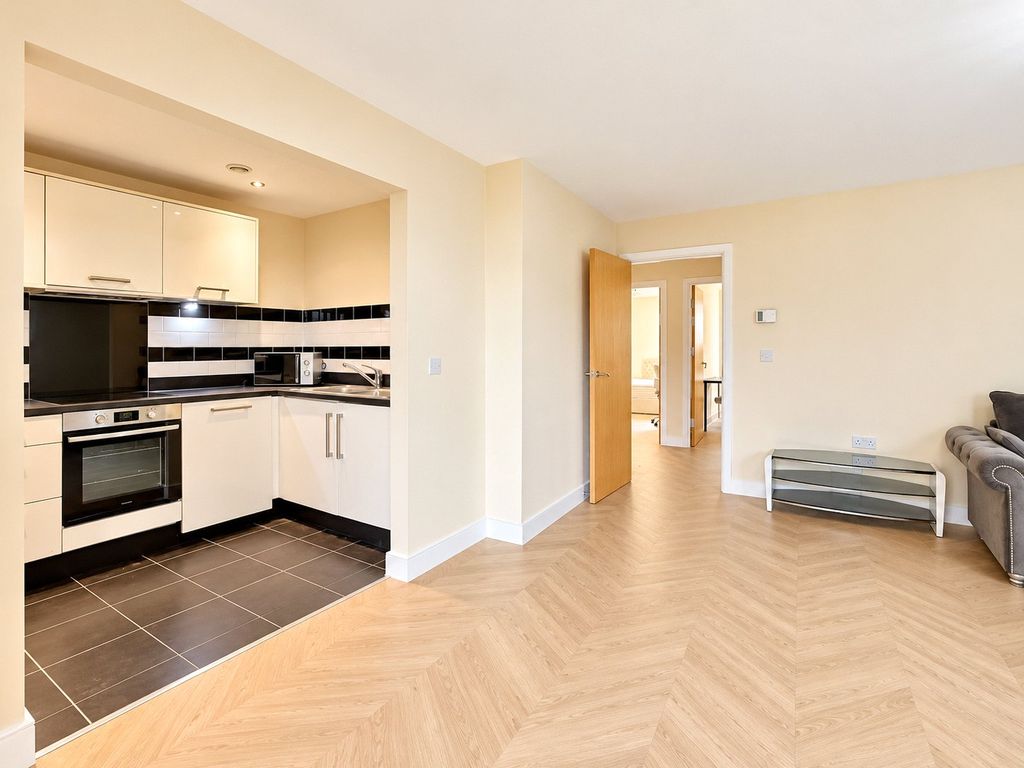 Property photo 2 of 11 Picture No. 39