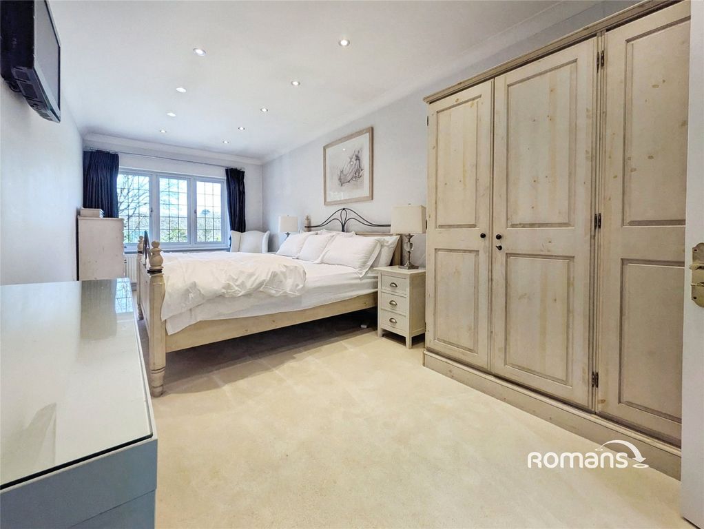 Property photo 2 of 6 Picture No. 04