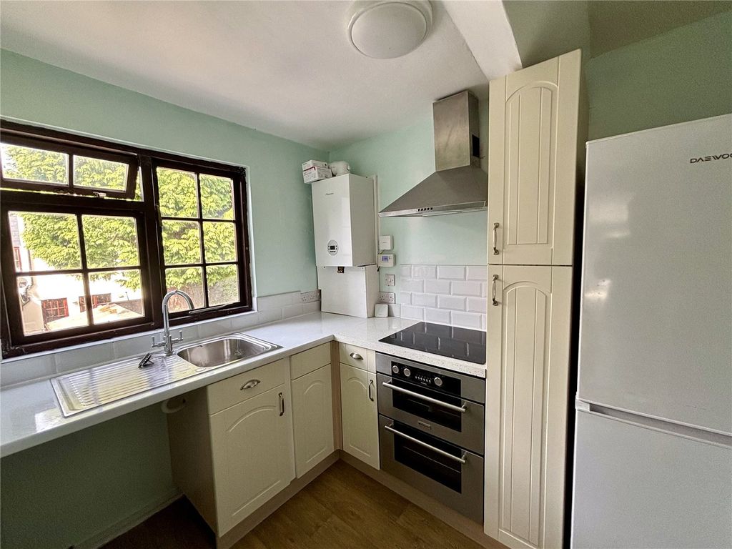 Property photo 2 of 7 Picture No. 16