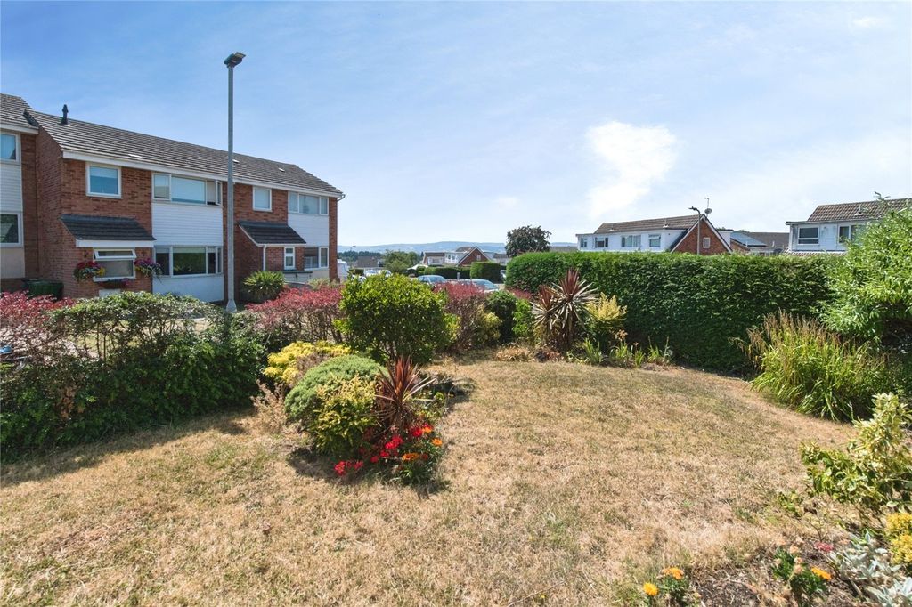 Property photo 2 of 16 Picture No. 05