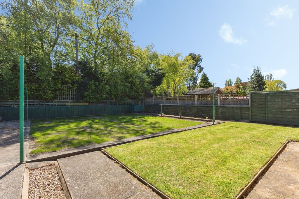 Property photo 2 of 18