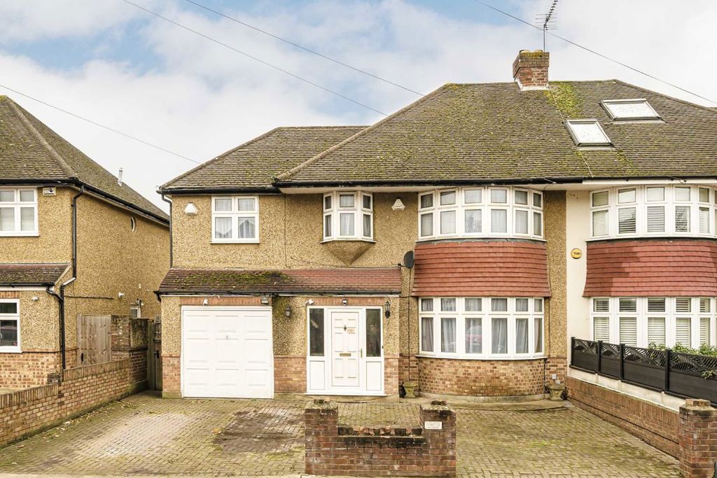 Property photo 1 of 6