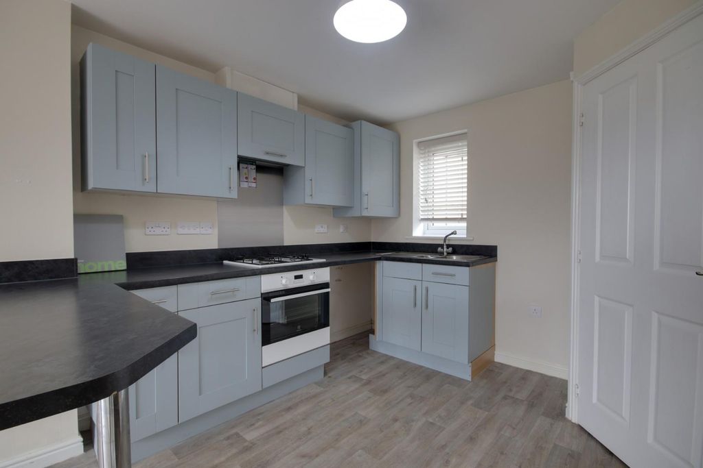 Property photo 1 of 9 Open Plan Kitchen/Living