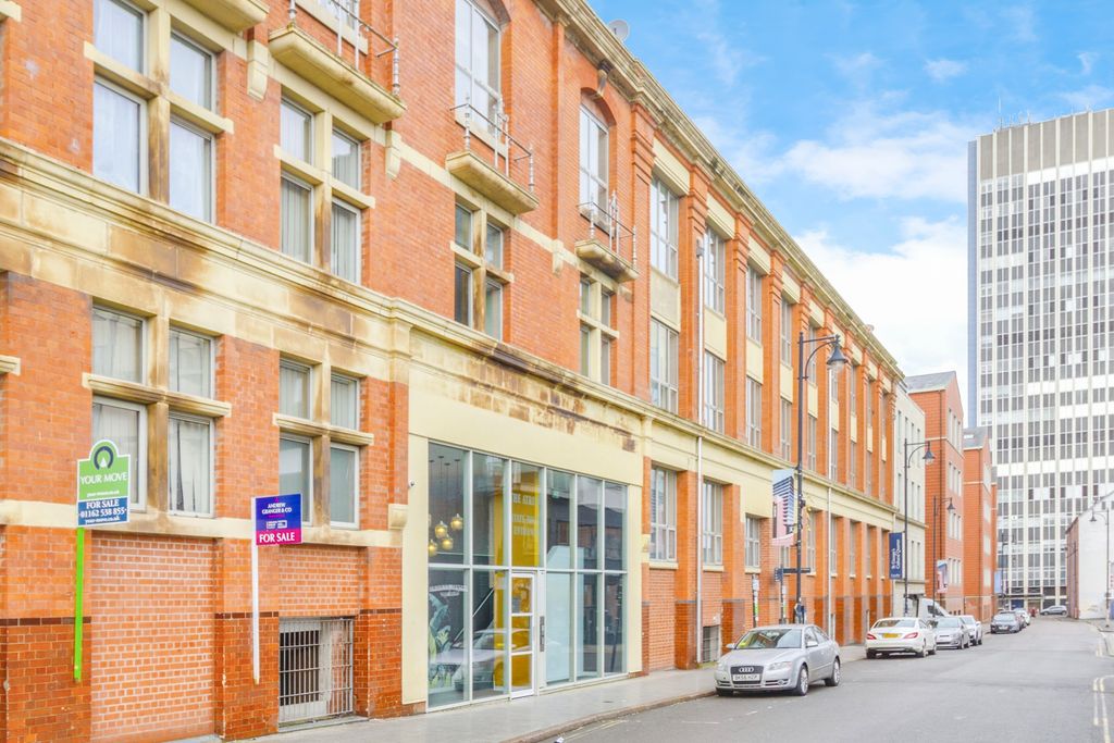 Property photo 1 of 15