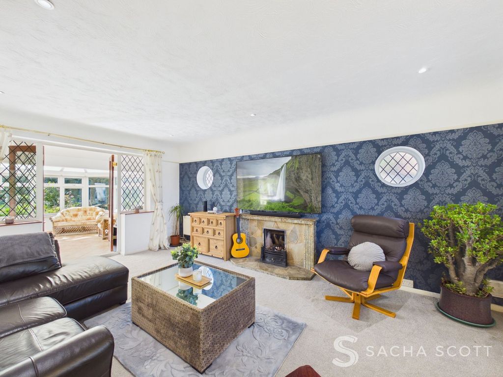 Property photo 2 of 36 Living Room