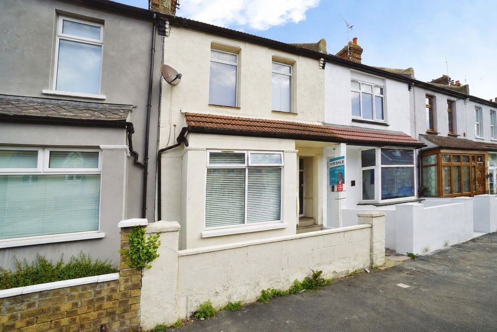Property photo 1 of 6