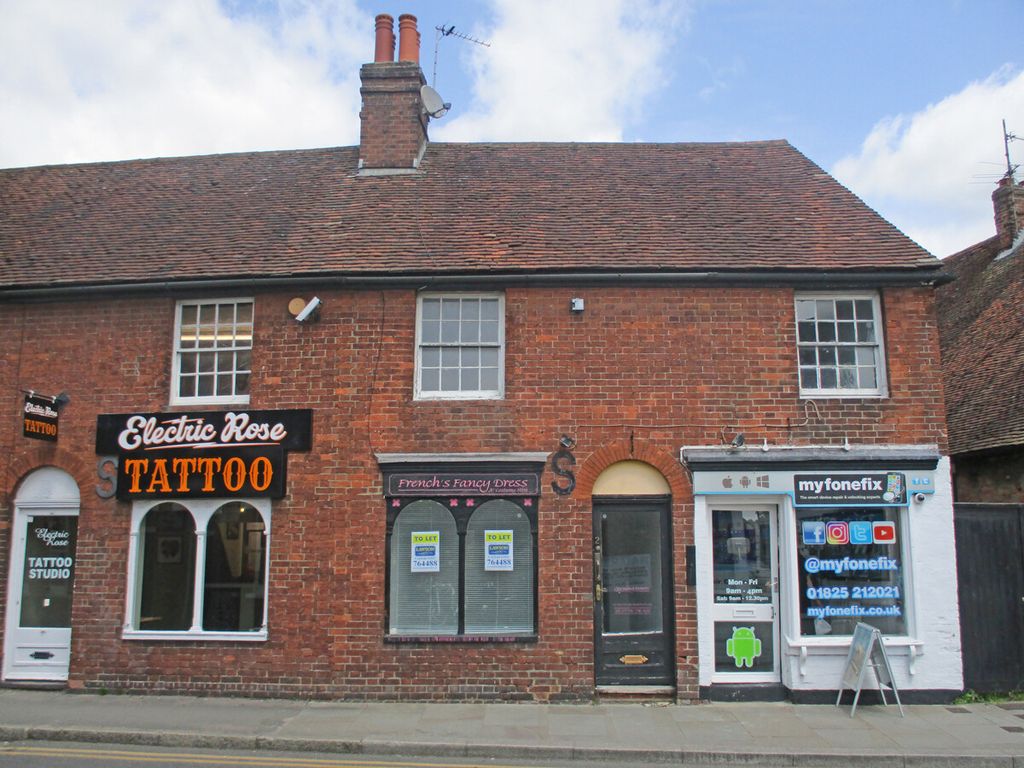 Property photo 1 of 5 2/2A, Uckfield