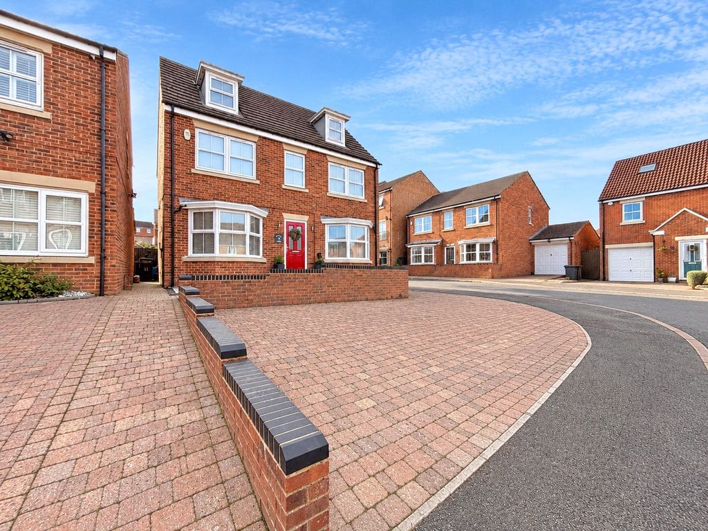 Property photo 1 of 28 Picture No. 33