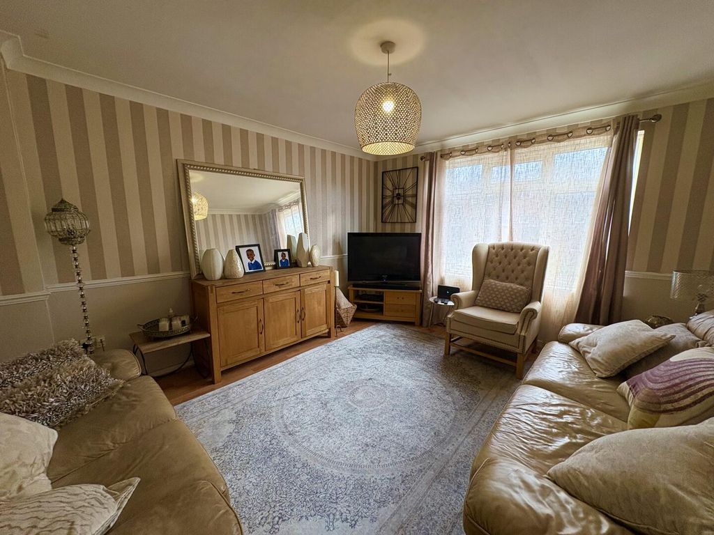 Property photo 3 of 9 Img_4799.Jpeg