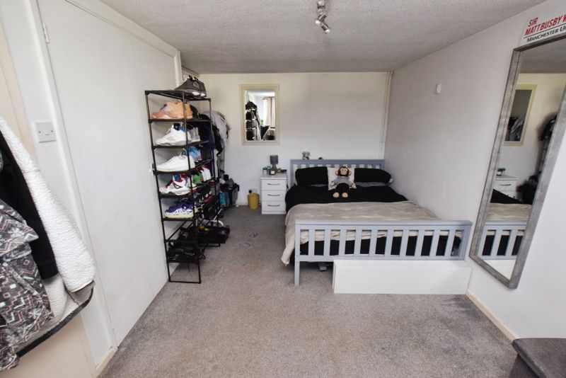 Property photo 2 of 11 Photo 8