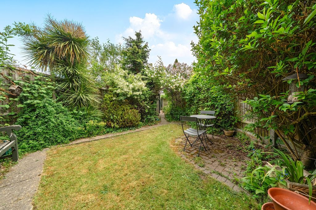 Property photo 3 of 19