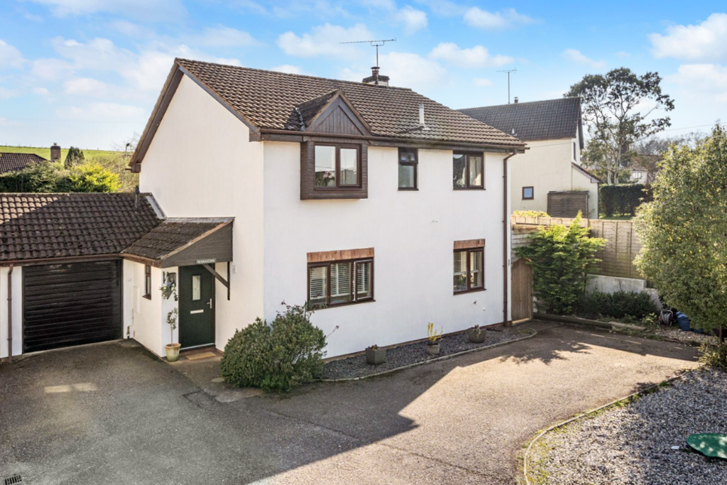 Property photo 1 of 18 Markarshe