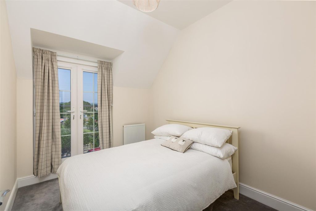 Additional image 24 of 2 bed flat for saleY Corsydd, Llanelli SA15