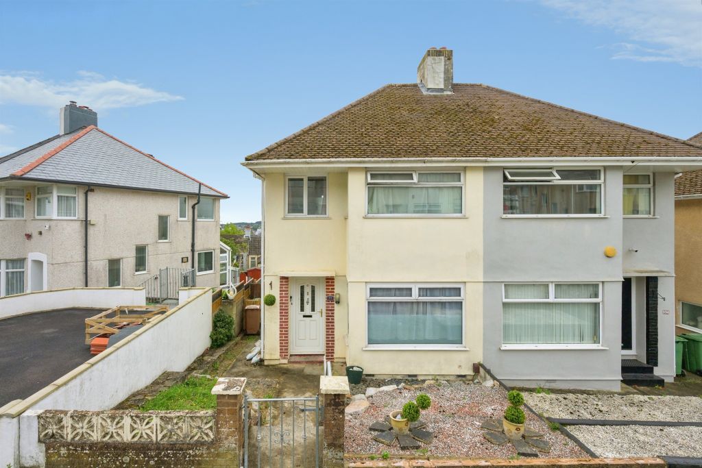 Property photo 1 of 18