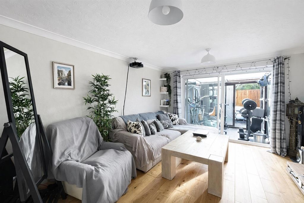 Property photo 3 of 25 Loung c.Jpg