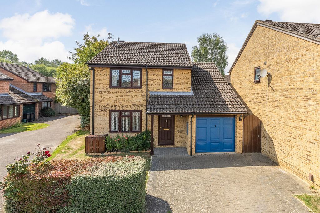 Property photo 1 of 18