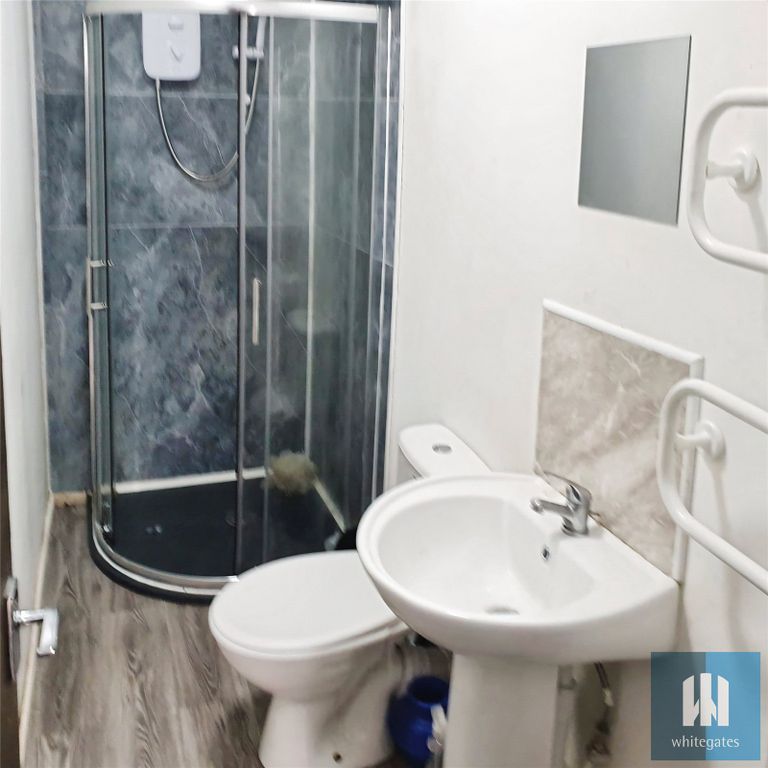 Property photo 3 of 8 Picture No. 05