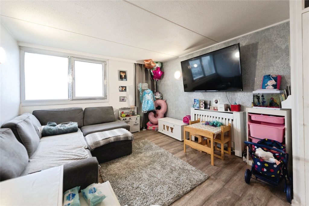 Property photo 2 of 11 Picture No. 10