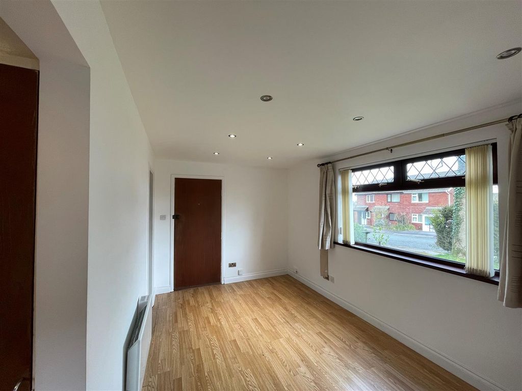 Property photo 2 of 12 4.Jpg