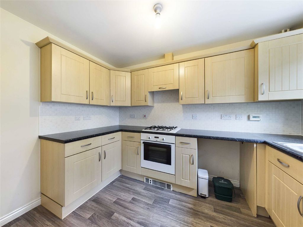 Property photo 2 of 12 Photo