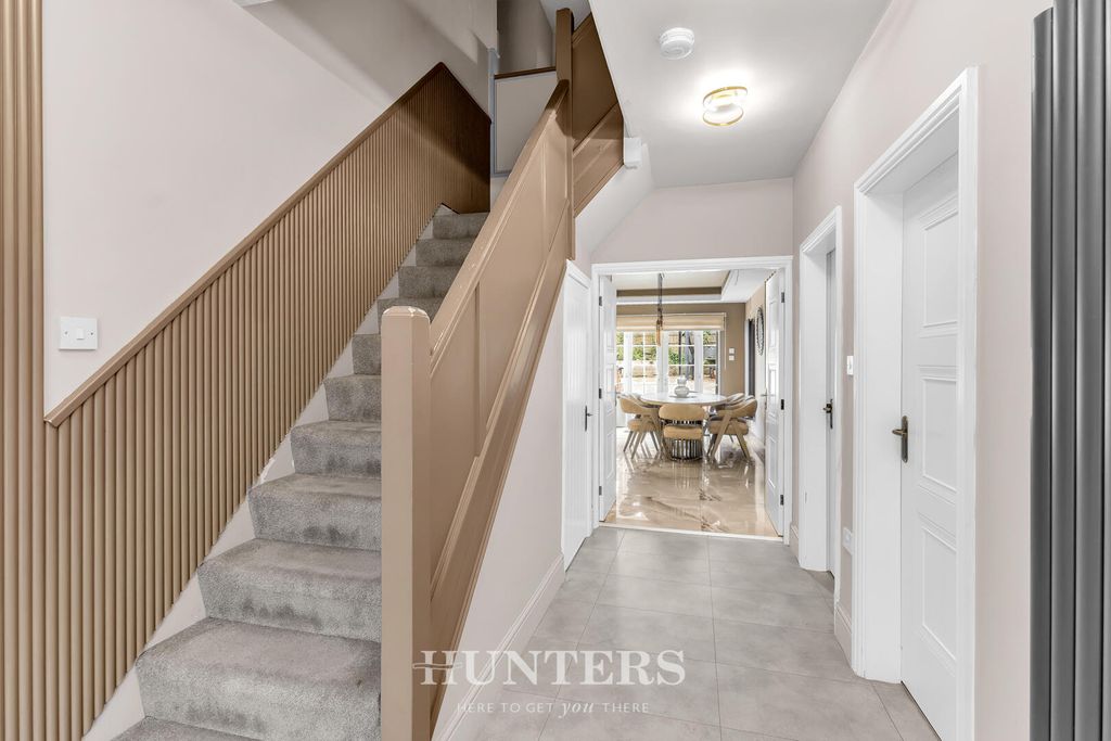 Property photo 3 of 32 Hallway